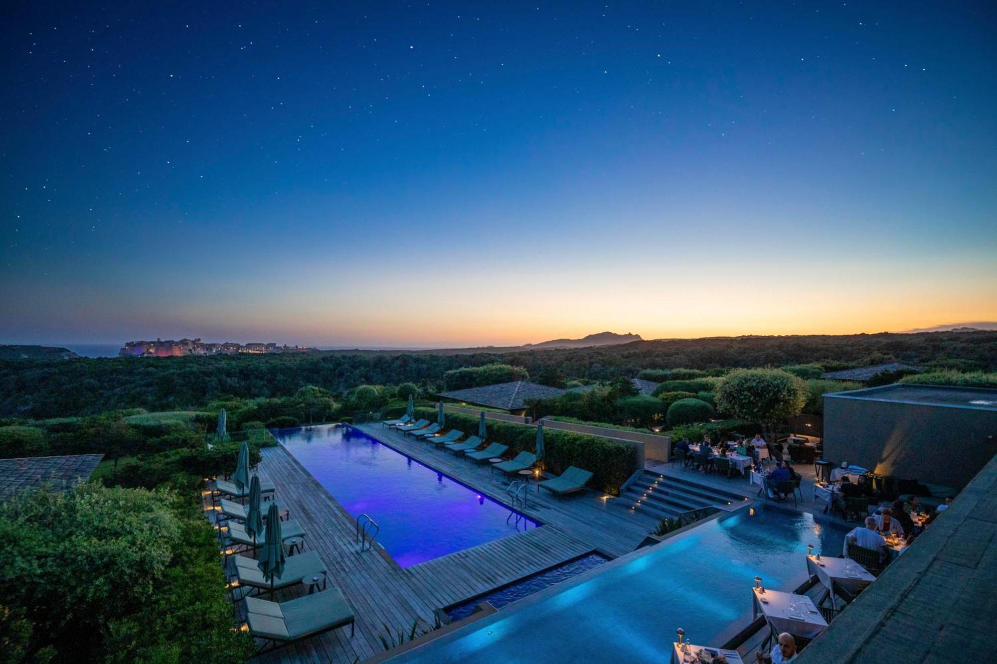 Hotel & Spa Version Maquis Citadelle Бонифачо Экстерьер фото